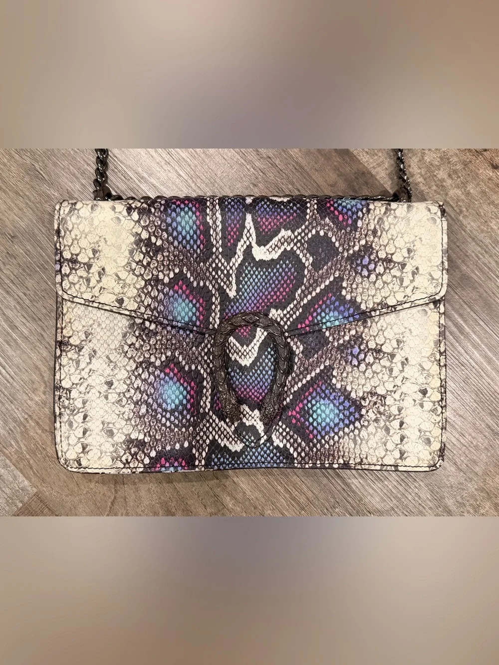 Persaman New York Made in Italy Genuine Leather Snakeprint Purse